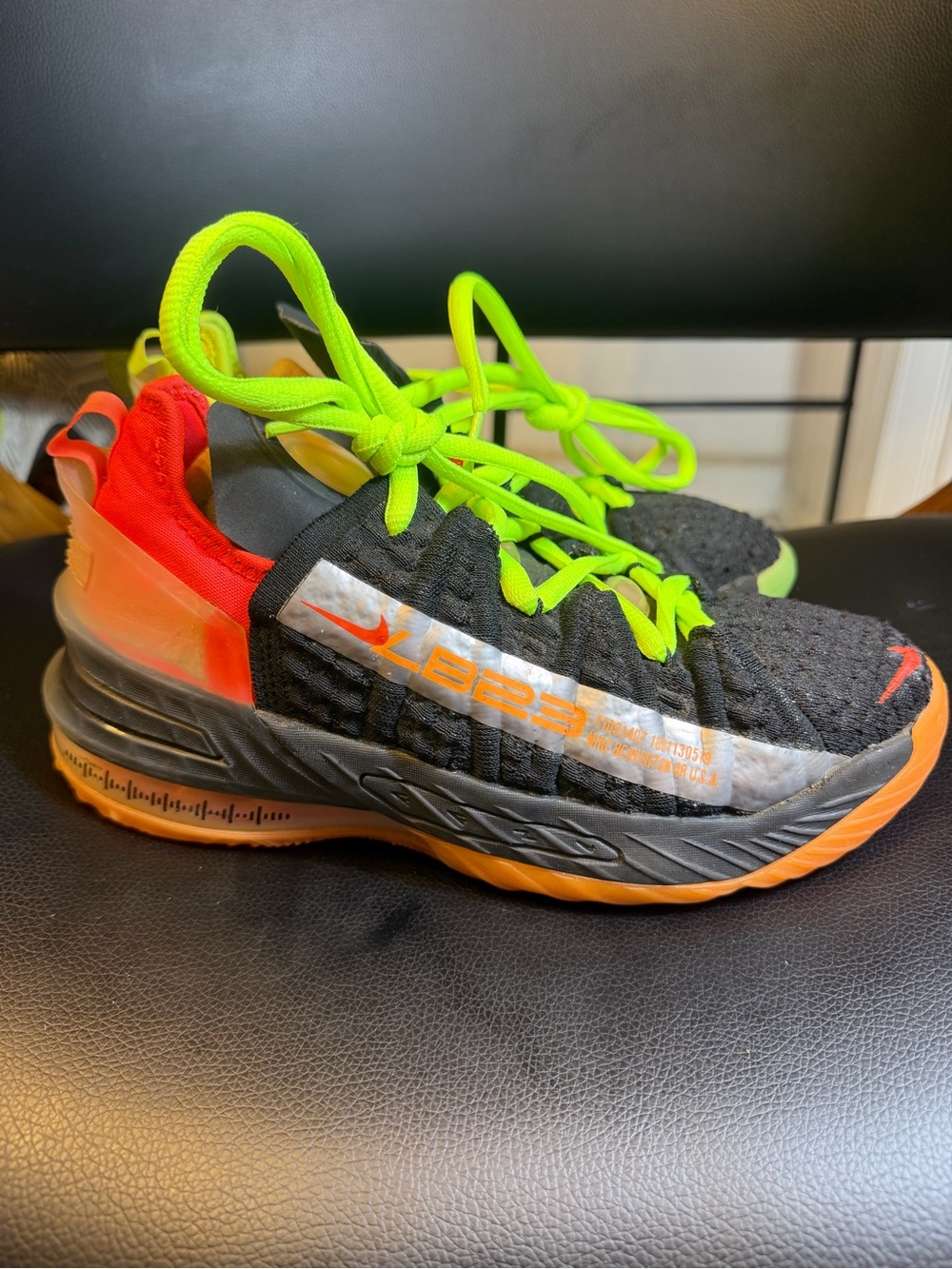 Nike LeBron XVIII 18 GS Black Crimson Volt Shoes CW2760-009 Size 4Y